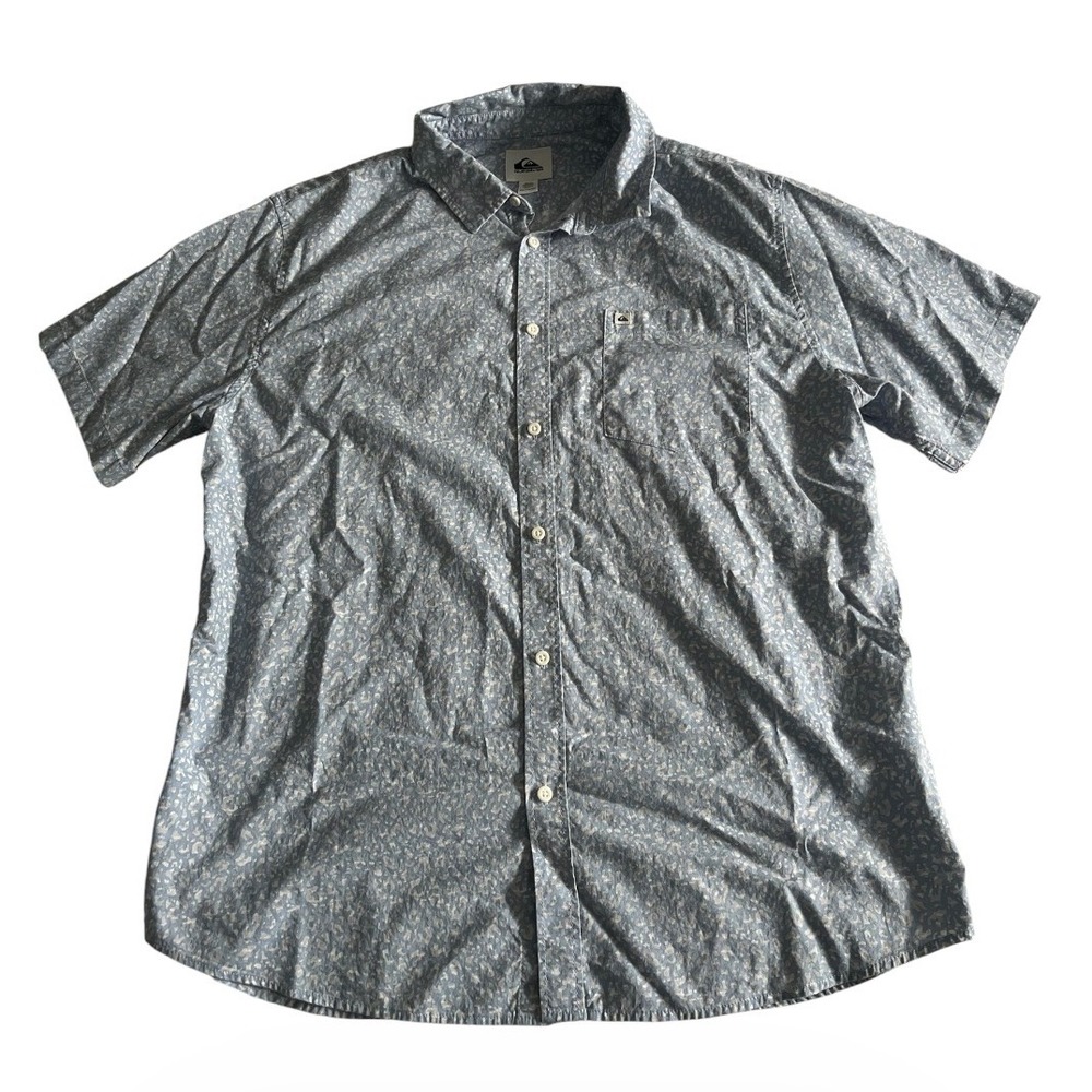 Quicksilver Shirt Mens XXL Light Blue Button Up Short Sleeve
